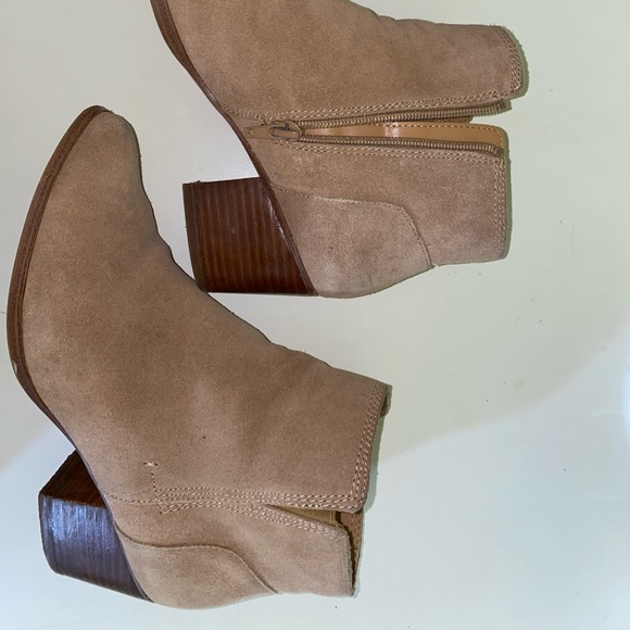 Aldo ankle boots in color bone - Picture 1 of 3